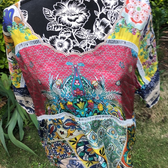 Johnny Was Tops - Johnny Was  silk 💯 percent top.